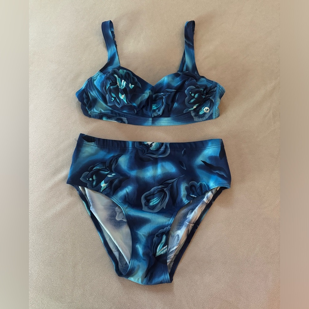 Vintage Vogue bikini